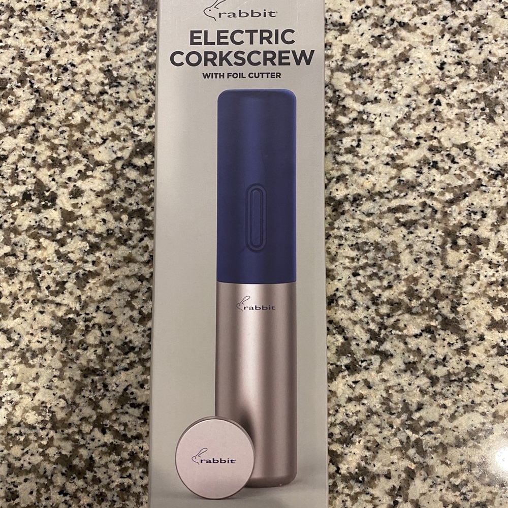 BRAND NEW Rabbit Electric Wine Opener